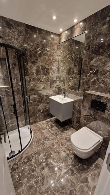 Dream Apartment Finchley 4 Min Walk To The Train Hendon Luaran gambar
